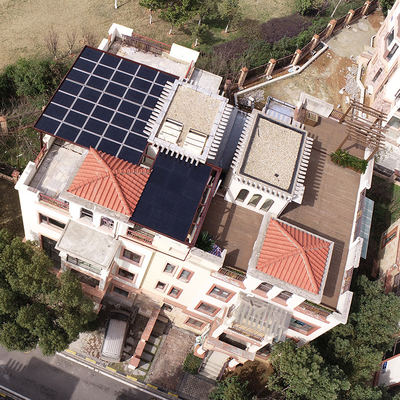 Rixin PERCのモノラルBifacial太陽電池パネルは家の屋根のためのガラス防水太陽モジュールを倍増する