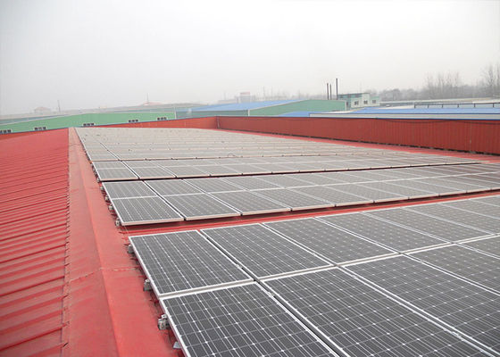 熱い浸されたBifacial太陽電池パネルは鋼鉄SGSの太陽電池パネル色の鋼鉄タイル屋根に電流を通した